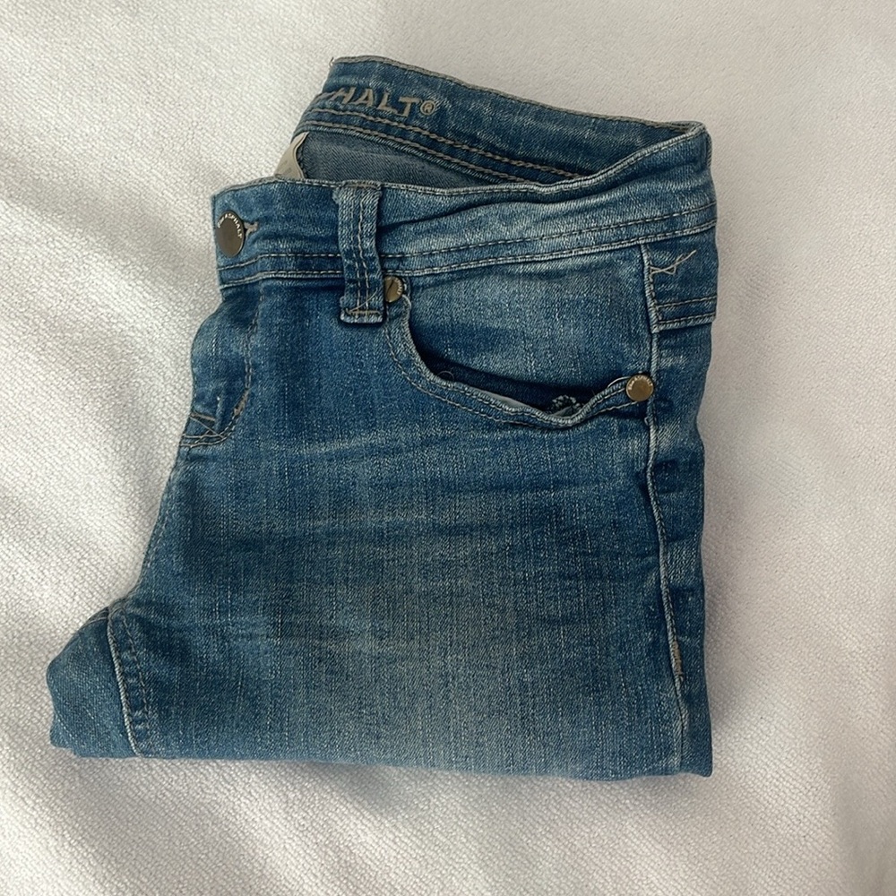 Blue Asphalt 
Gently used. Size 8 please see
Measurements
Color blue. Skinny
